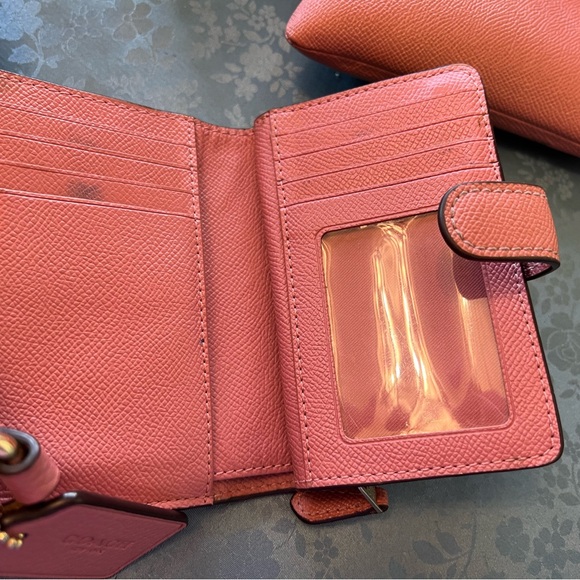 BLA FRIDAY SPECIAL!
Coach purse, matching ribbon, FRENCH, purse, and pouch  - Picture 7 of 7